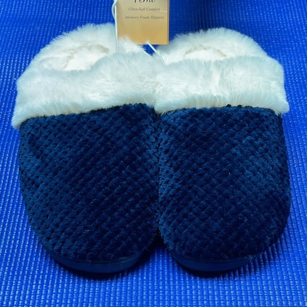 Temi Womens Furry Slippers